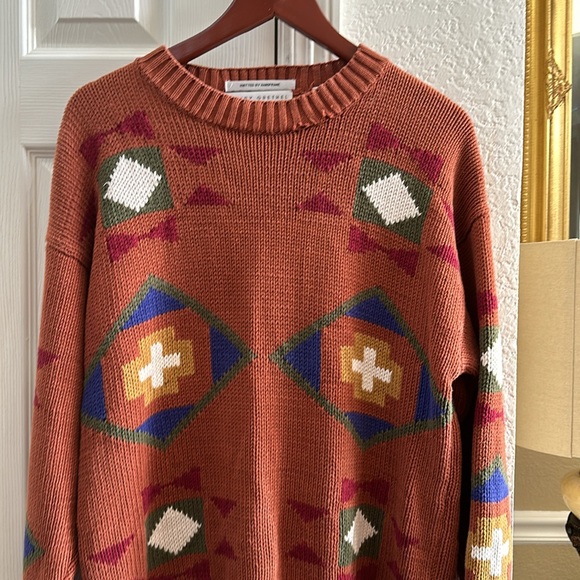 Women's Oversized Sweater - Picture 2 of 6